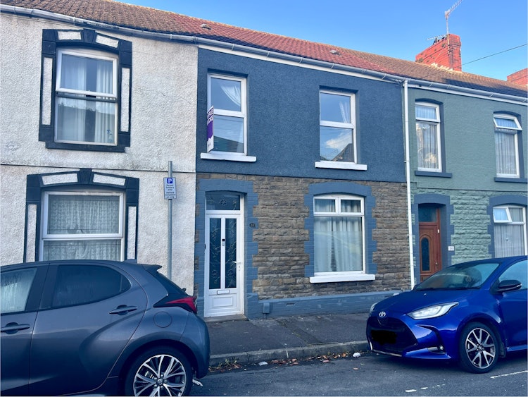 3 bedroom terraced house