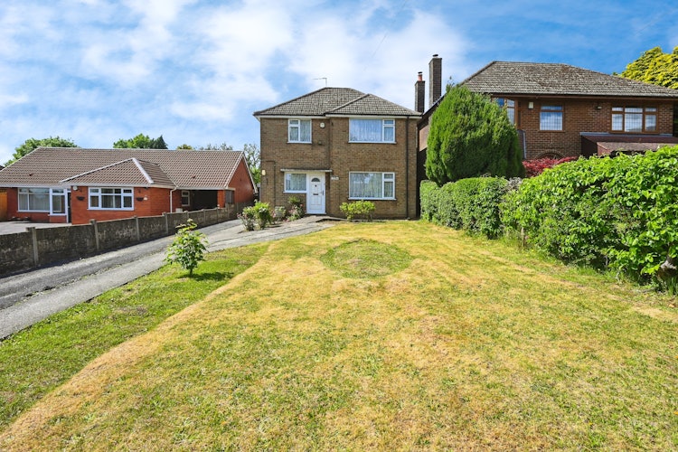 3 bedroom detached house