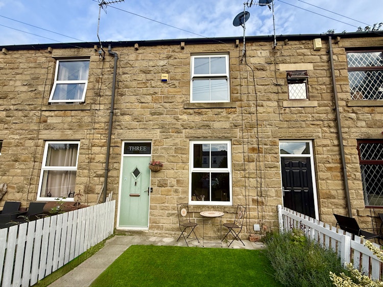 2 bedroom terraced house