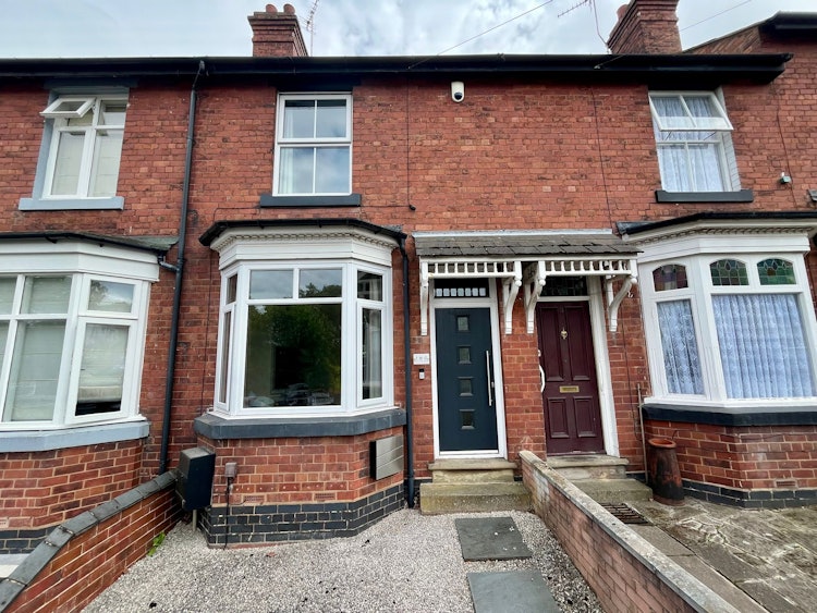 2 bedroom terraced house