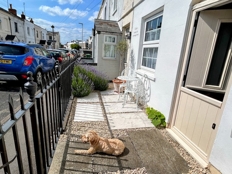 2 bedroom terraced house