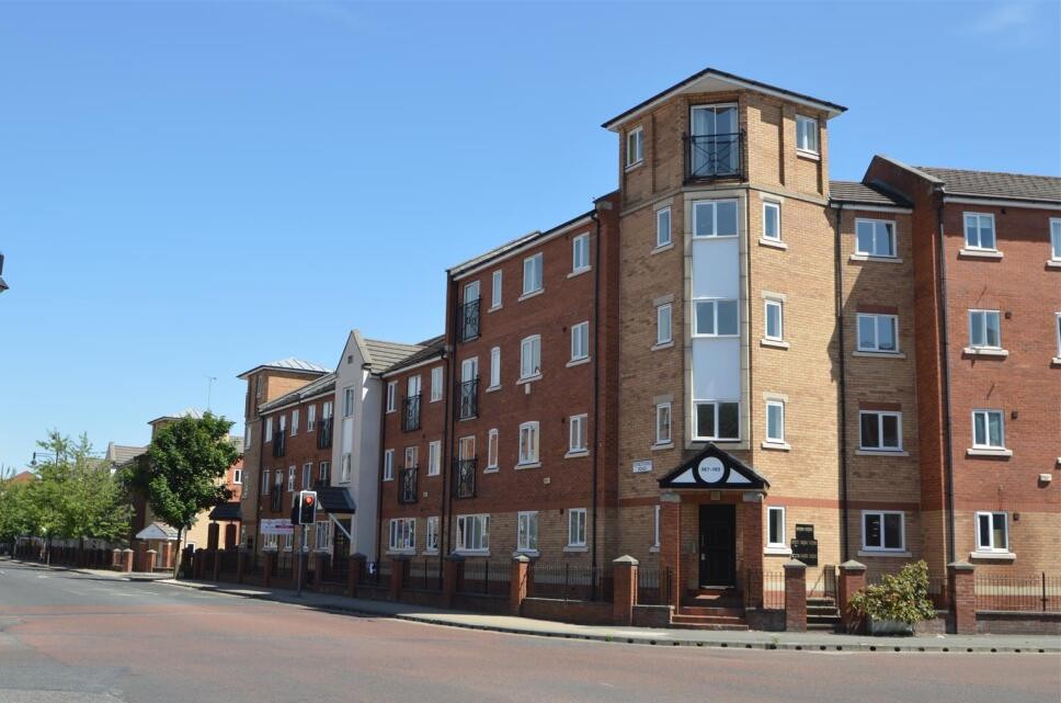 2 bedroom apartment for sale in Manchester Greater Manchester ...