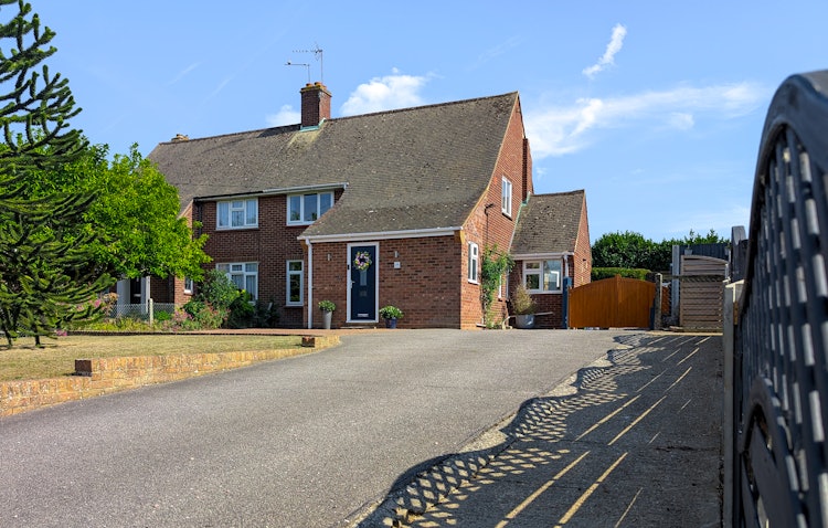 3 bedroom semi-detached house