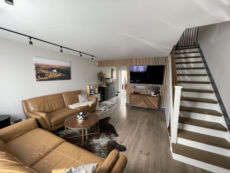3 bedroom end of terrace house