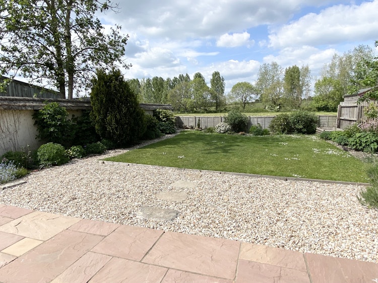 4 bedroom detached house