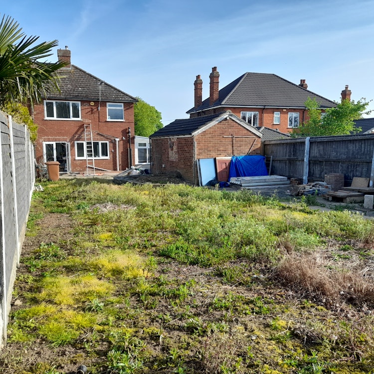 3 bedroom semi-detached house