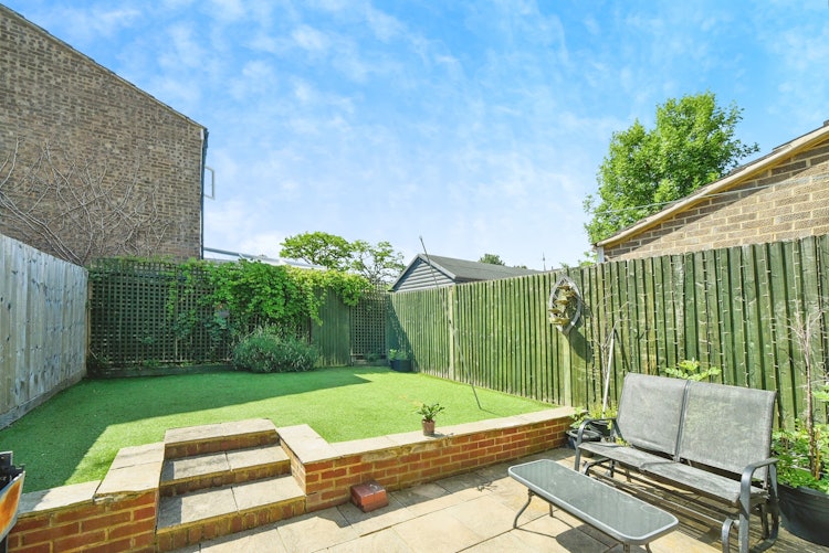 3 bedroom terraced house