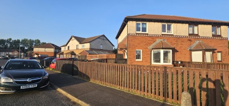 3 bedroom semi-detached house