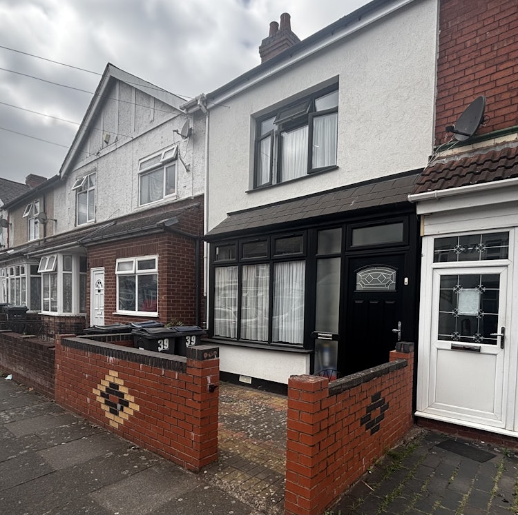 3 bedroom terraced house