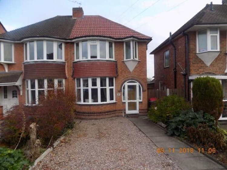 3 bedroom semi-detached house