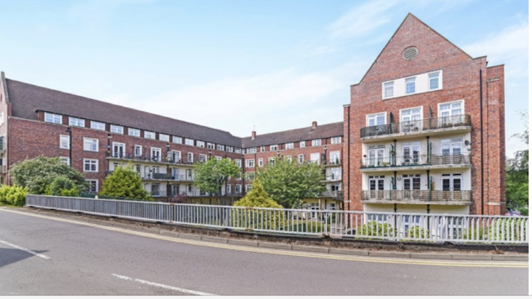 1 bedroom apartment