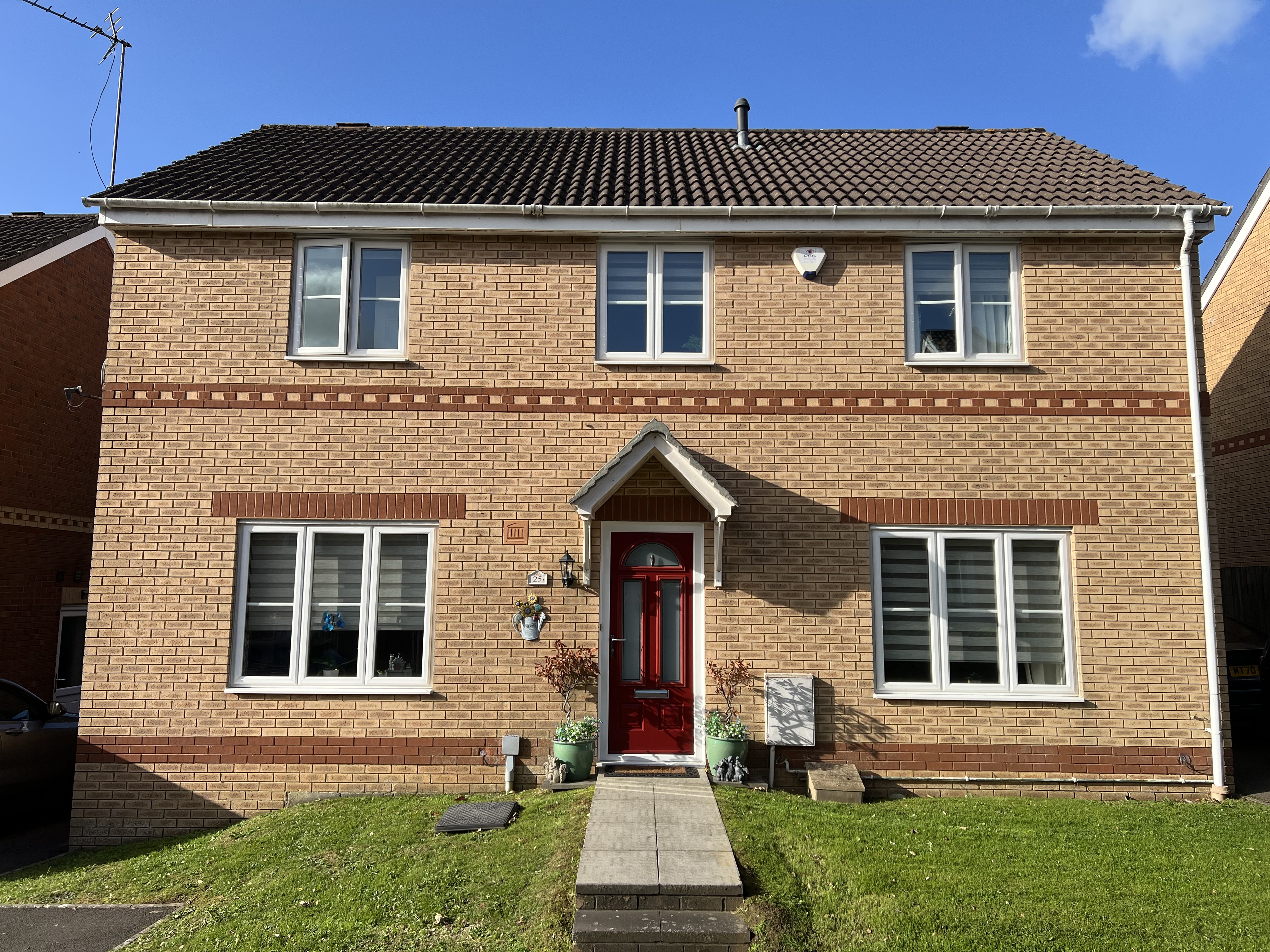 4 bedroom detached house for sale in Bridgend Bridgend County Borough ...