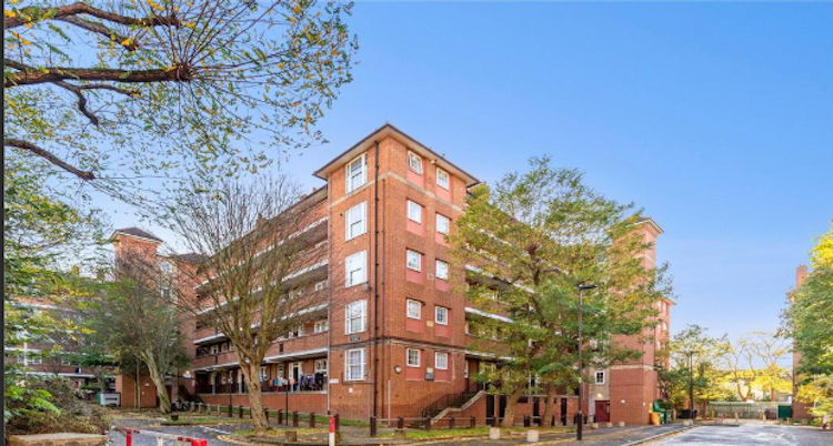 2 bedroom ground floor flat