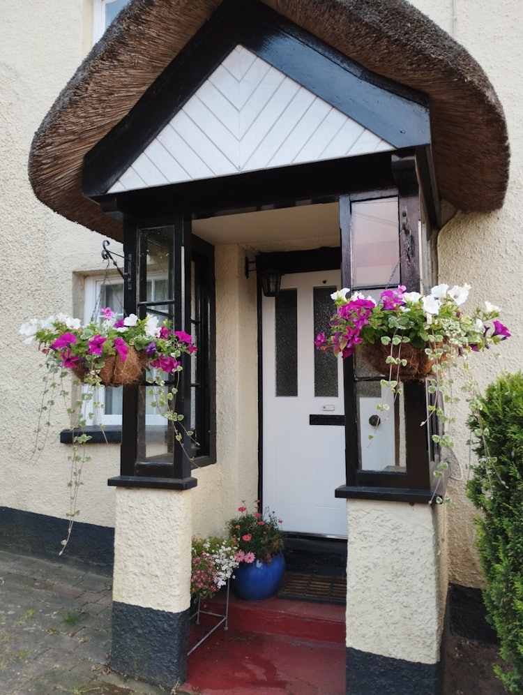 3 bedroom detached house