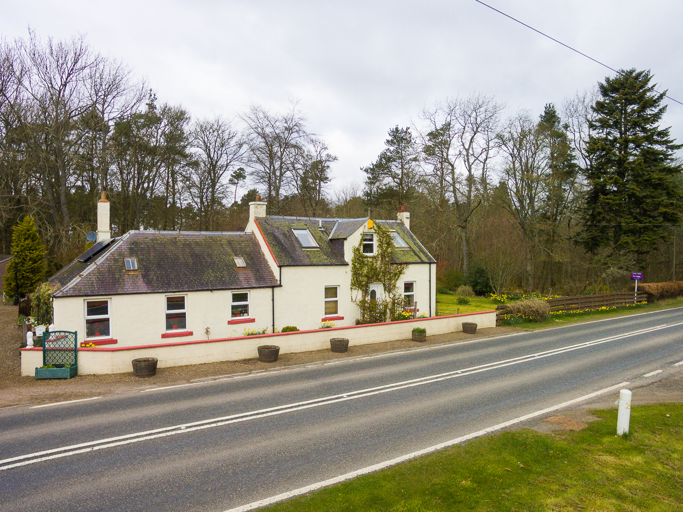 4 bedroom detached house for sale in Edgerston, Nr Jedburgh, TD8 6PP