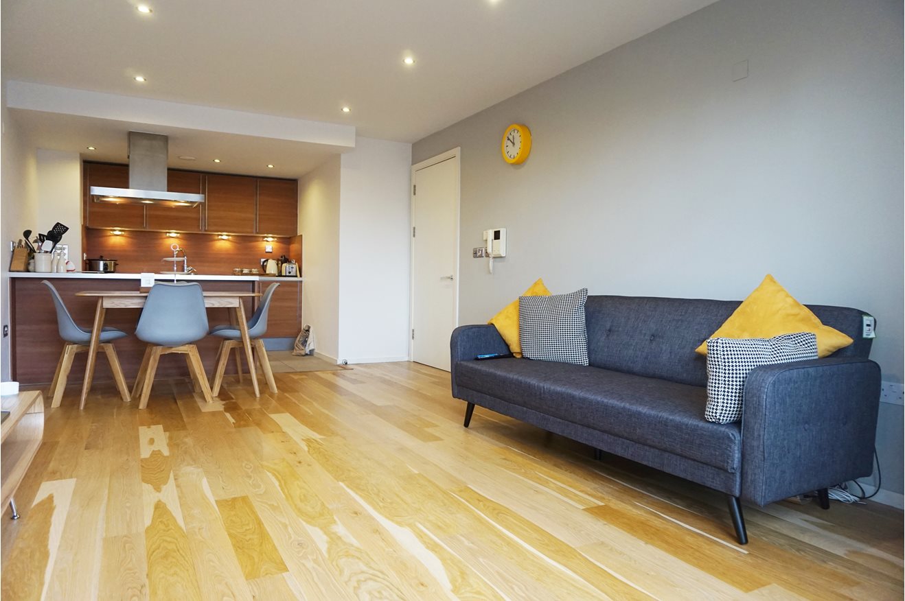 2 bedroom apartment to rent in 2 Chester Road, Manchester, M15 4QG