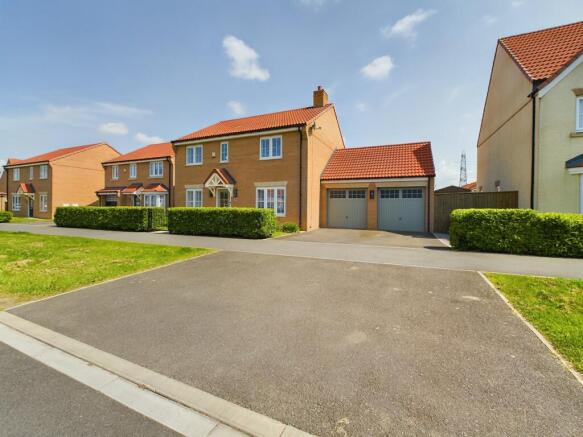 Louise Dumont Straße 1 Düsseldorf Kardiologie 4 bedroom detached house for sale in Morley Carr Drive, Yarm, TS15 9FE