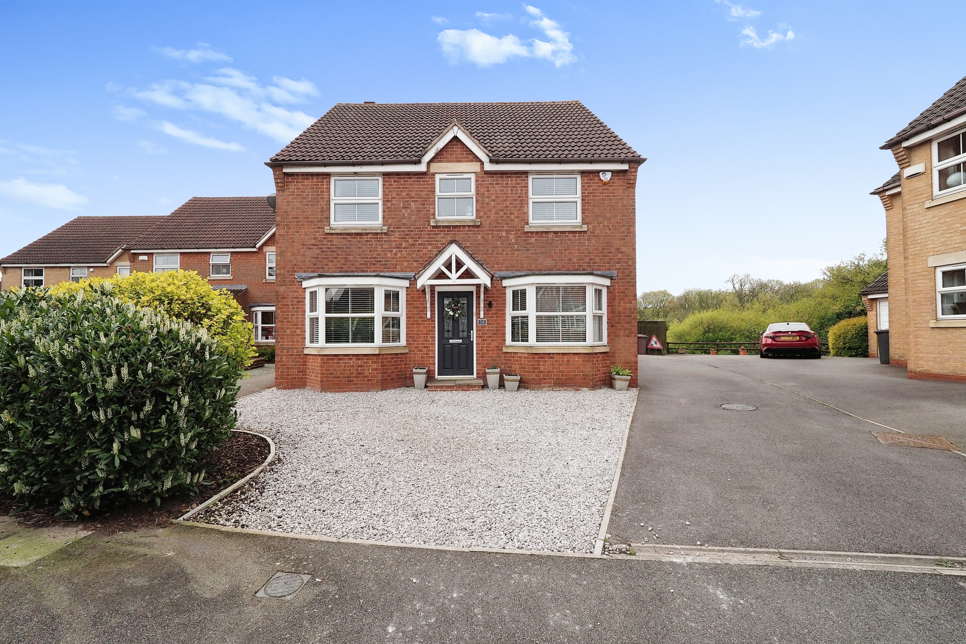 4 Bedroom Detached House For Sale In Spencer Street, Stanley Common ...