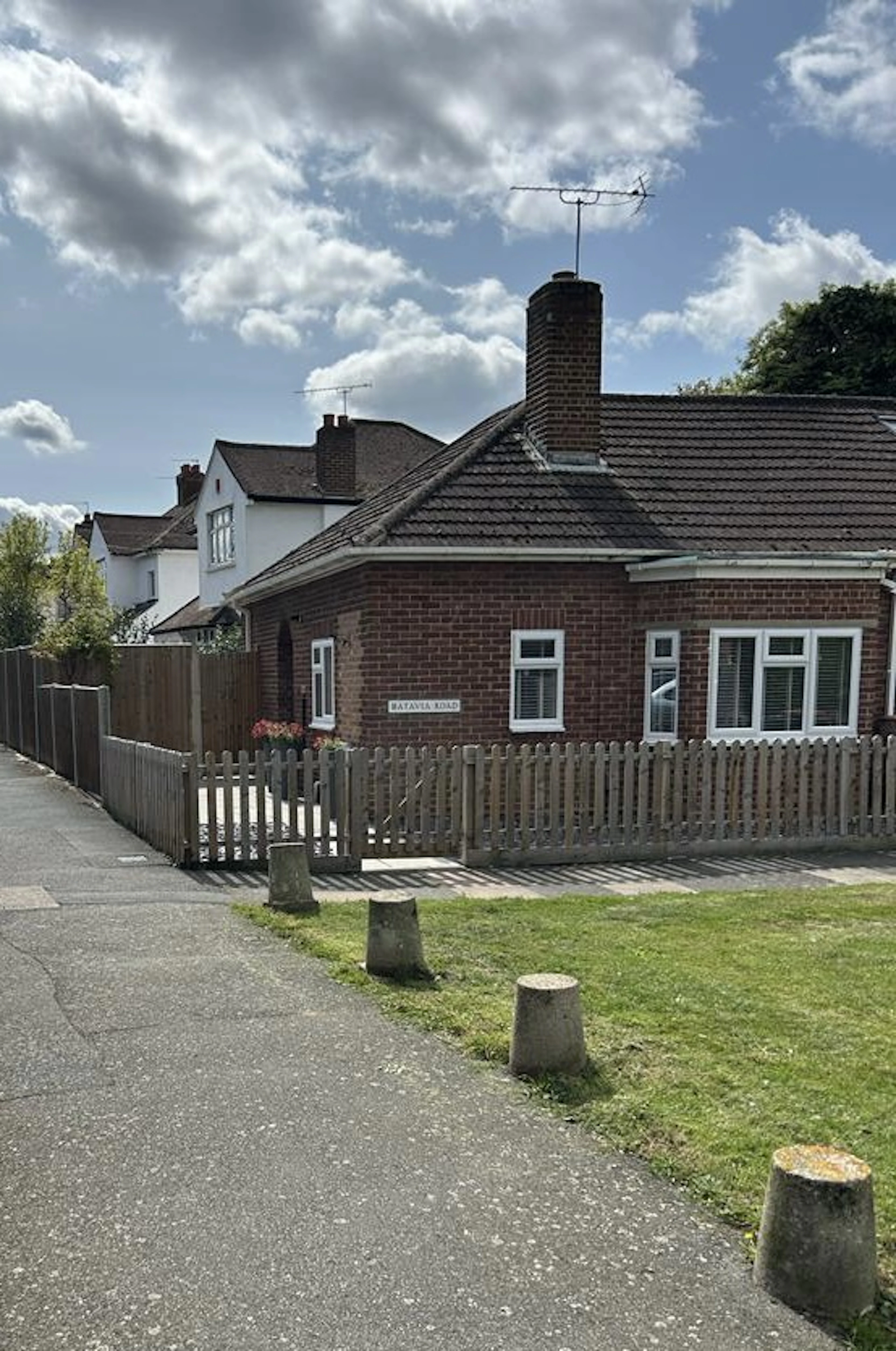 Batavia Road, Sunbury On Thames