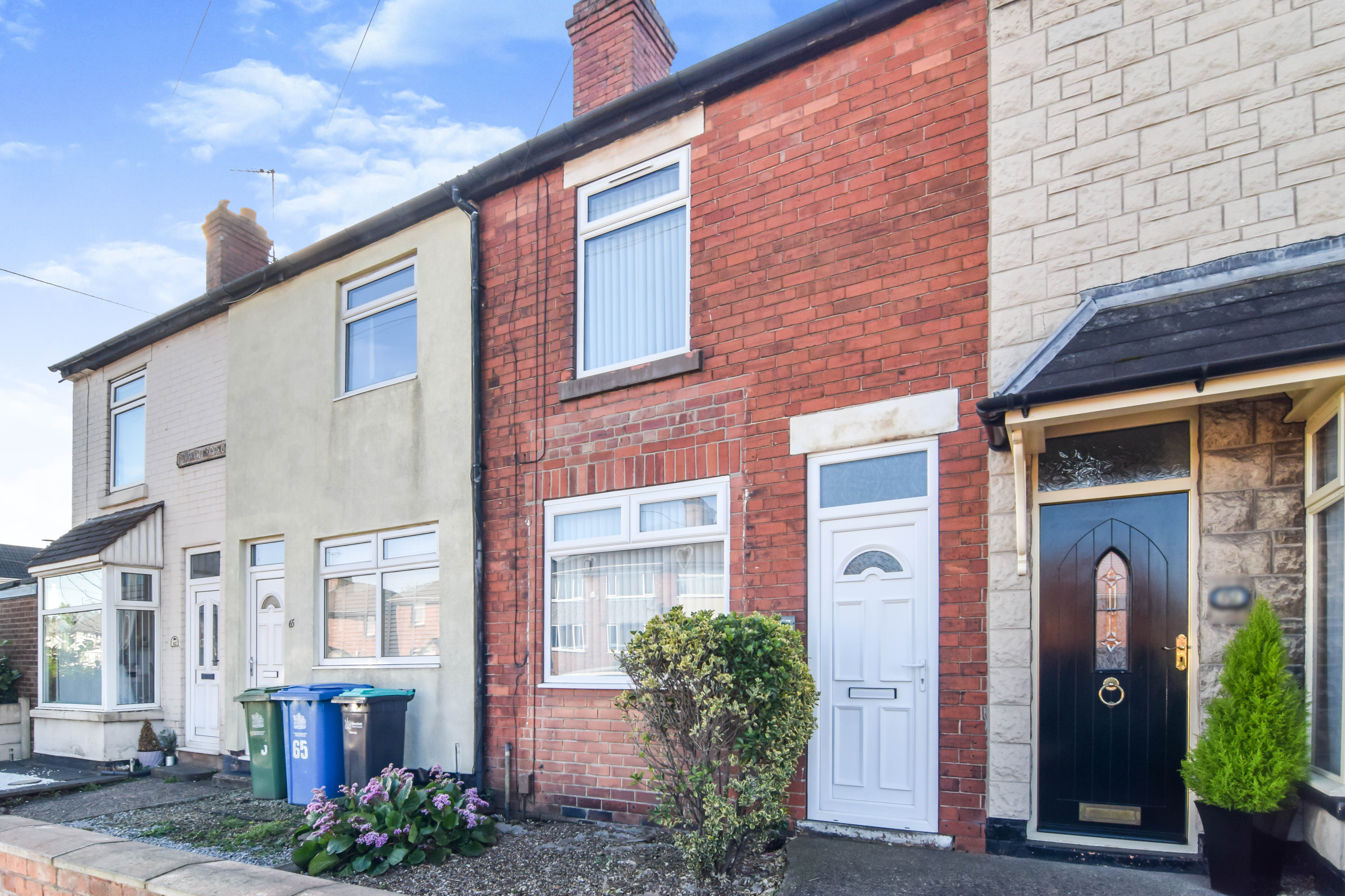 2 bedroom terraced house for sale in Abbott Road Mansfield NG19 6DQ