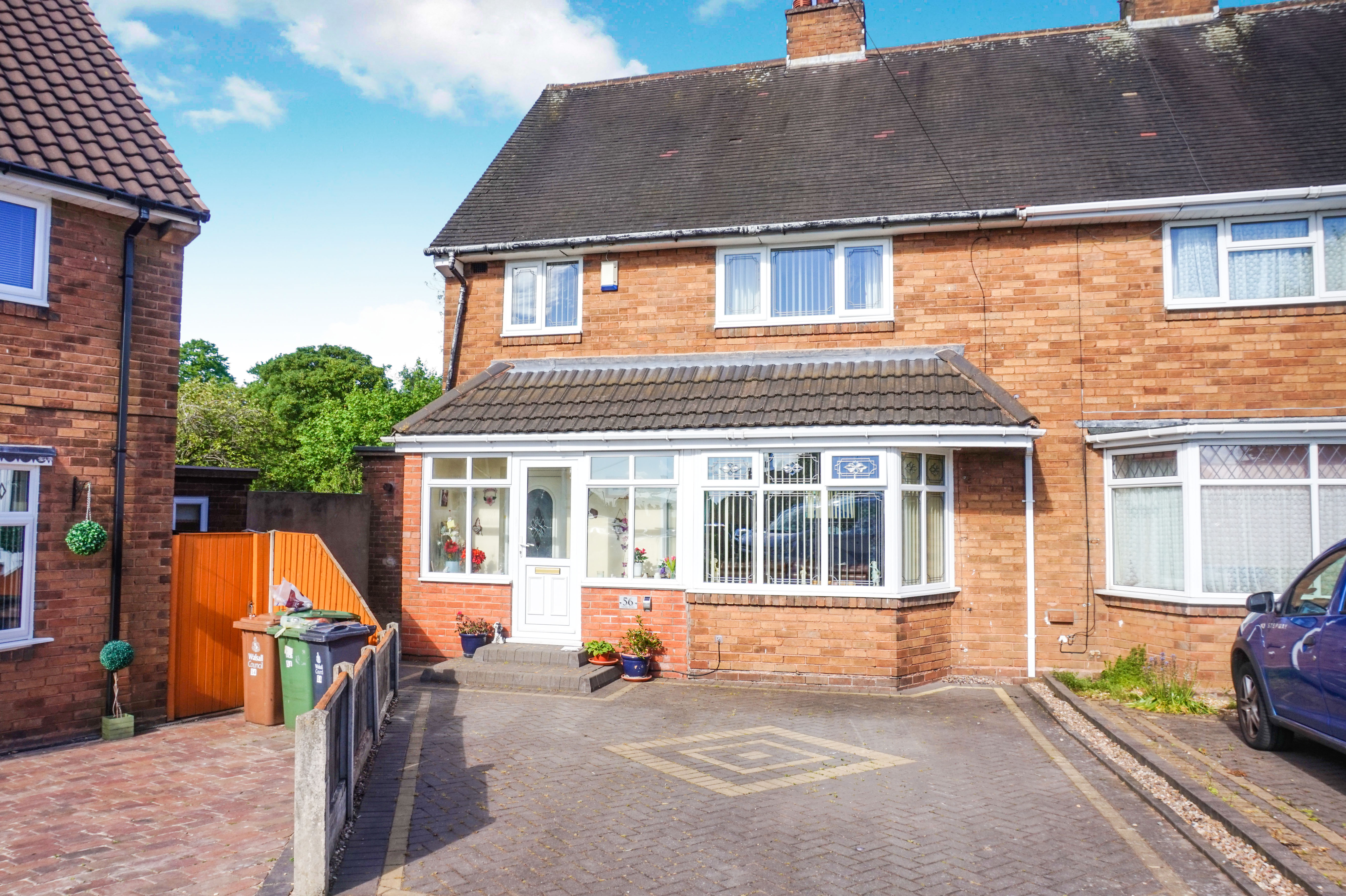 3 bedroom semi-detached house for sale in Drake Road, Bloxwich, Walsall ...