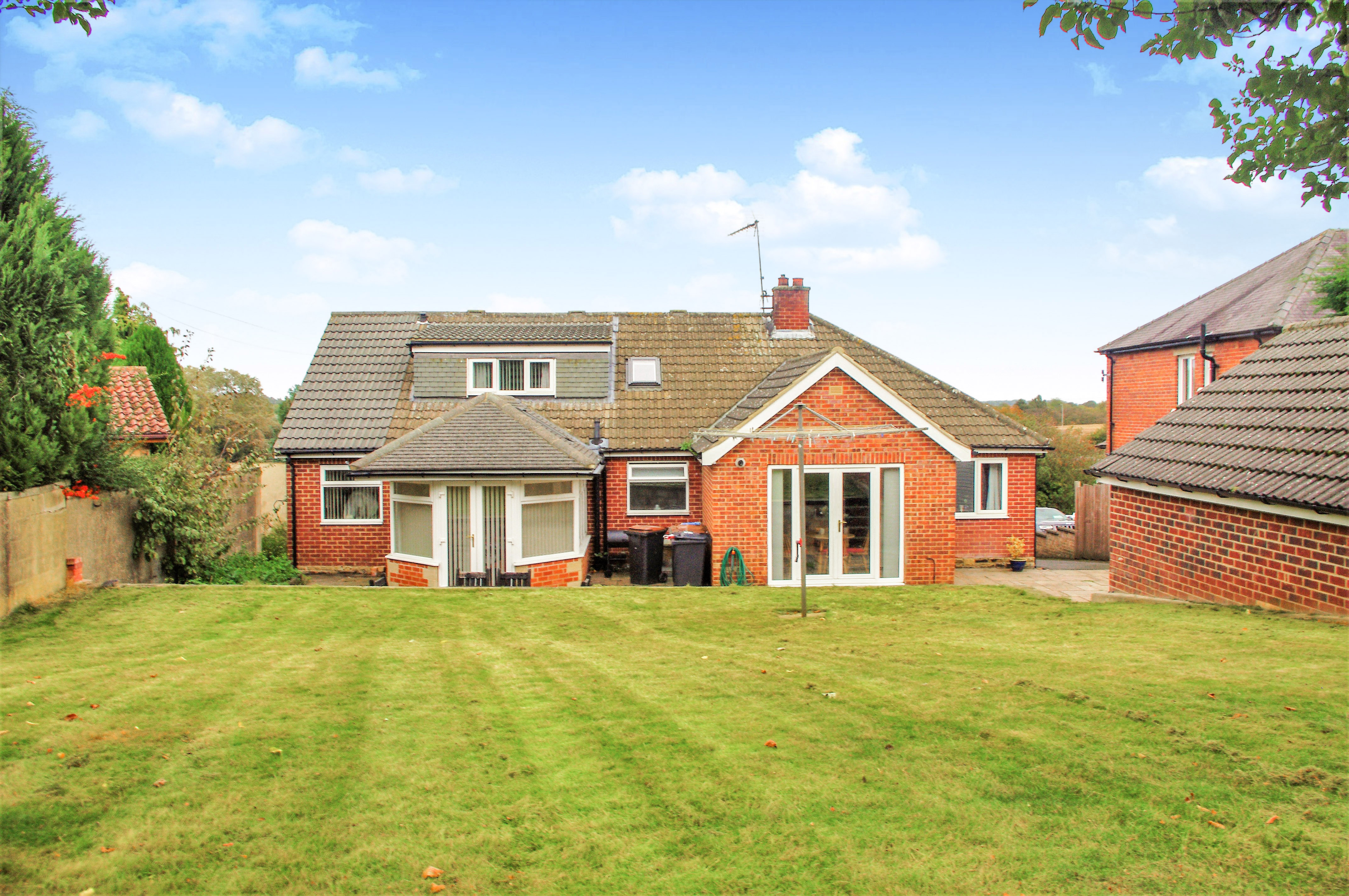 5 bedroom detached house for sale in Littlethorpe Lane, Ripon, HG4 1UB