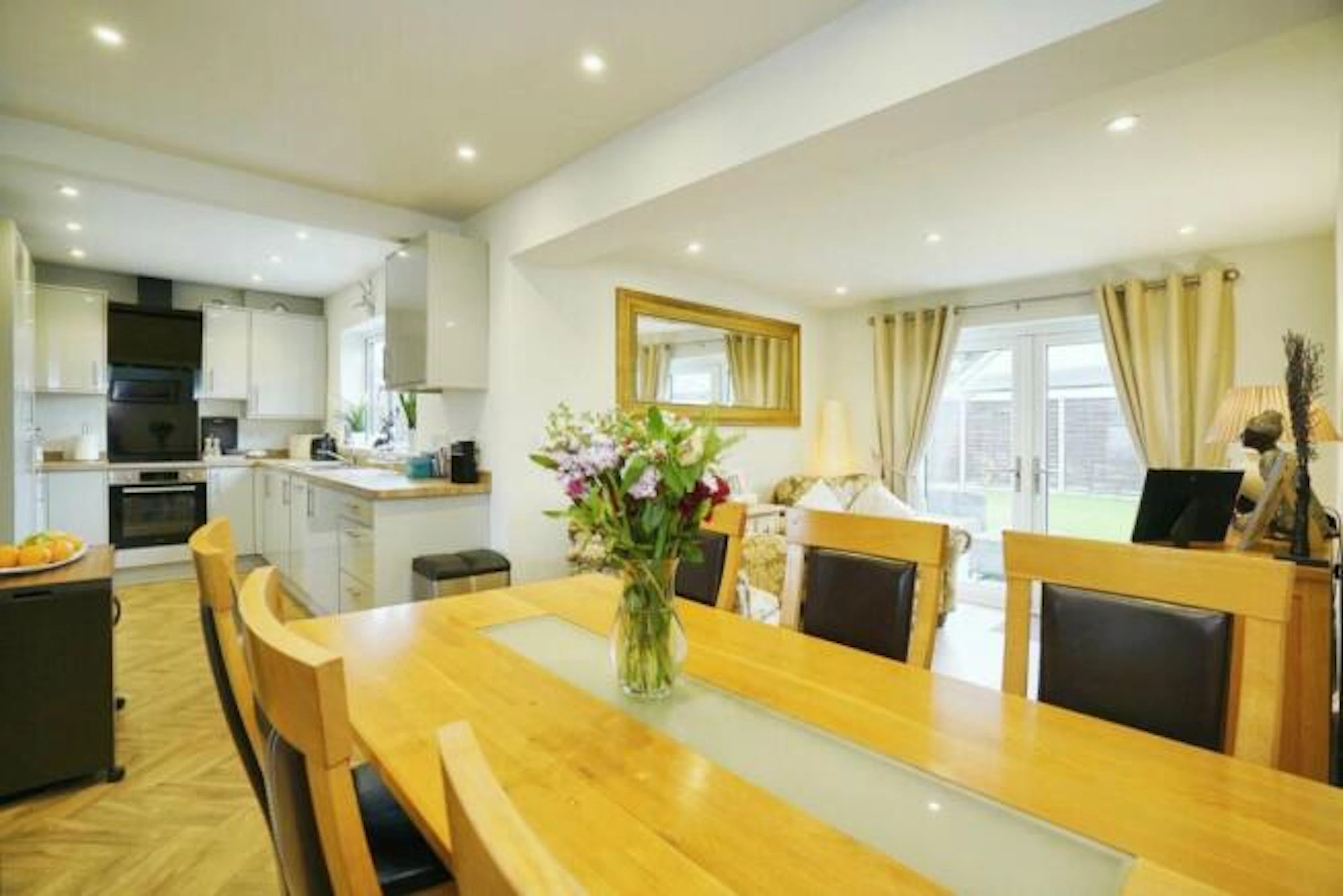 Mease Close, Swadlincote