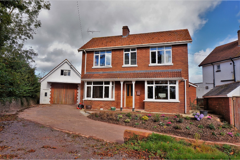 4 Bedroom Detached House For Sale In Clyst St. George, Exeter, EX3 0QJ