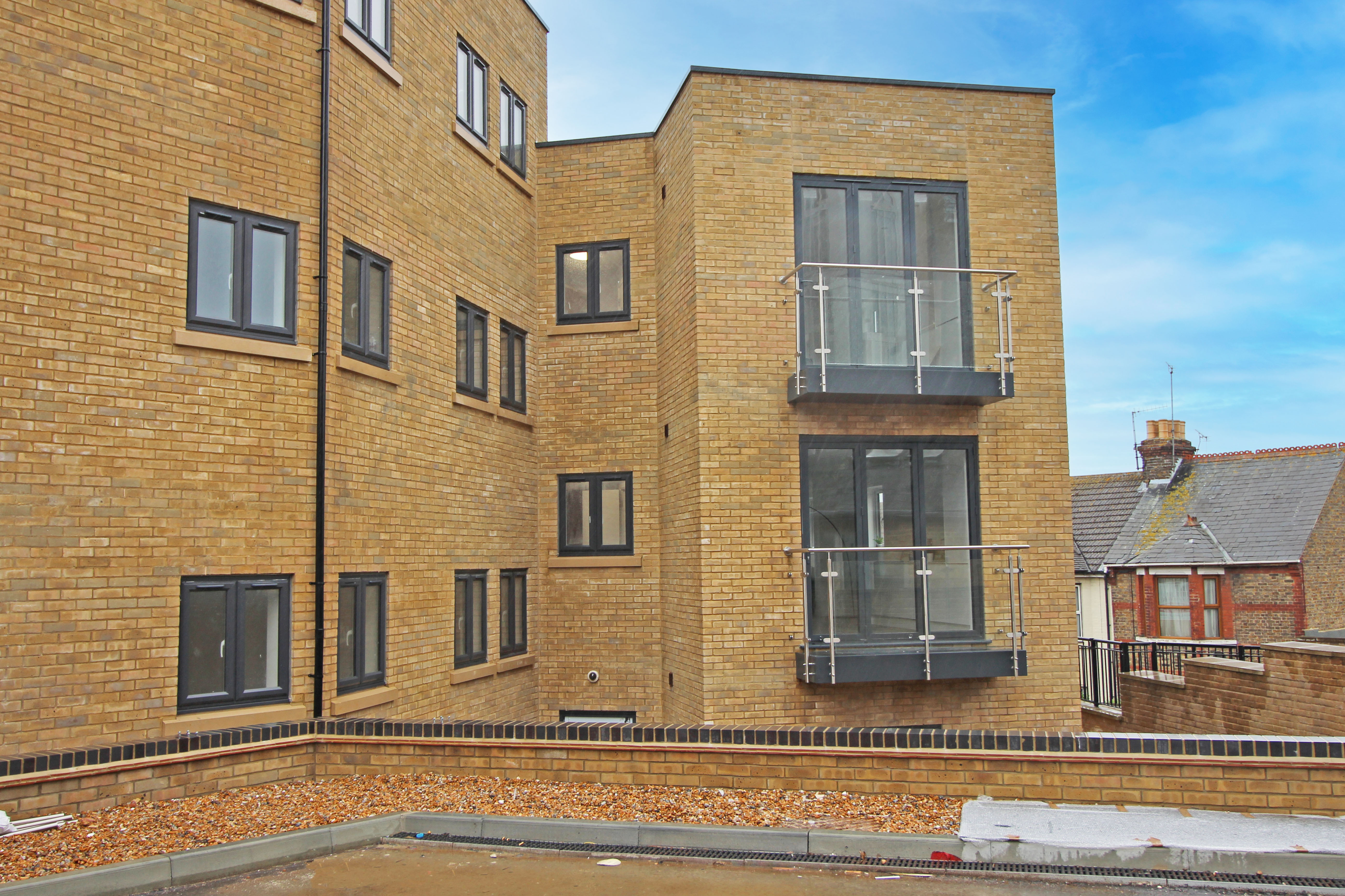 2 bedroom apartment for sale in The Bread Factory 12 Millers Hill ...
