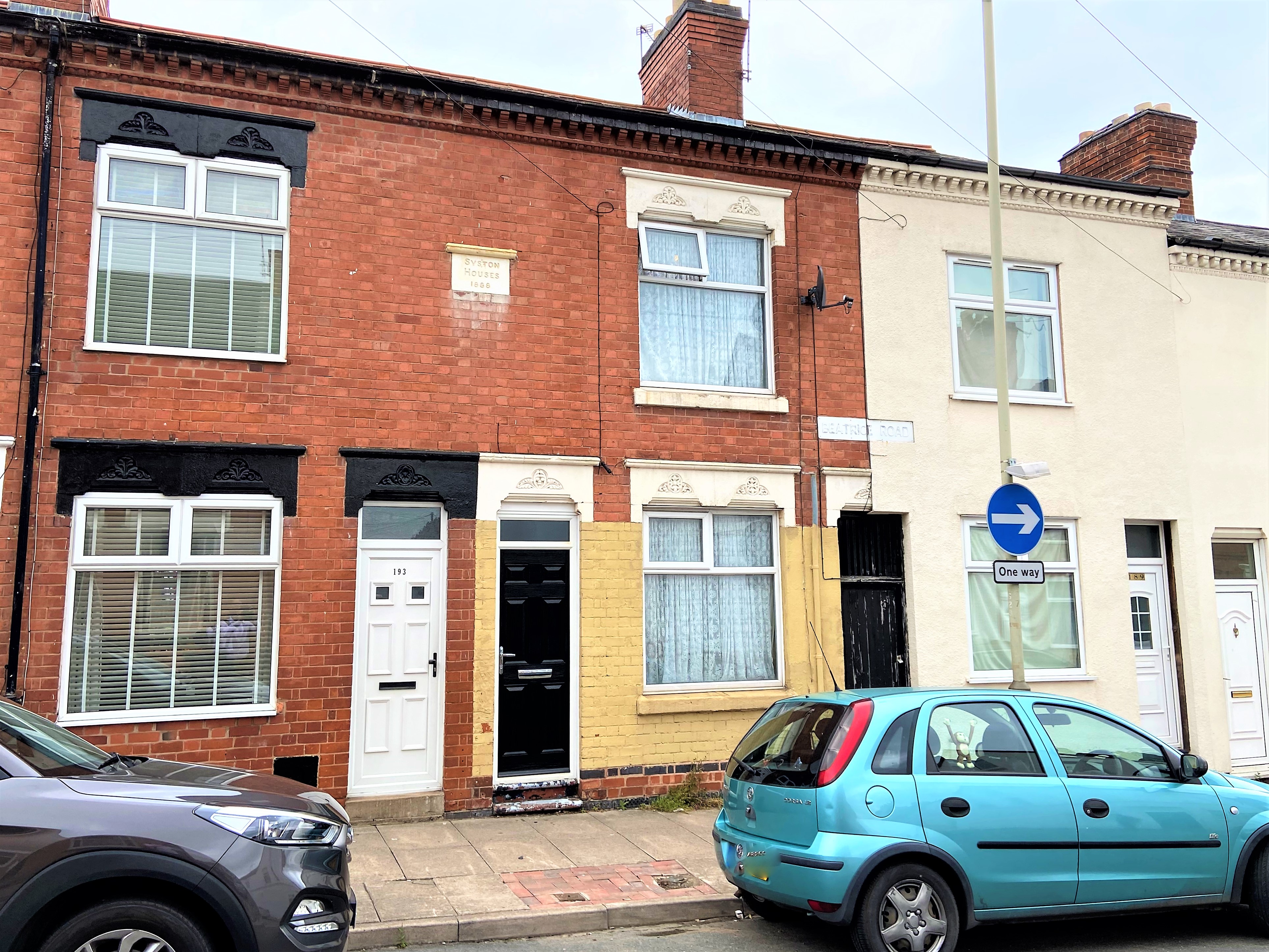 3 bedroom terraced house for sale in Beatrice Road Leicester LE3 9FN