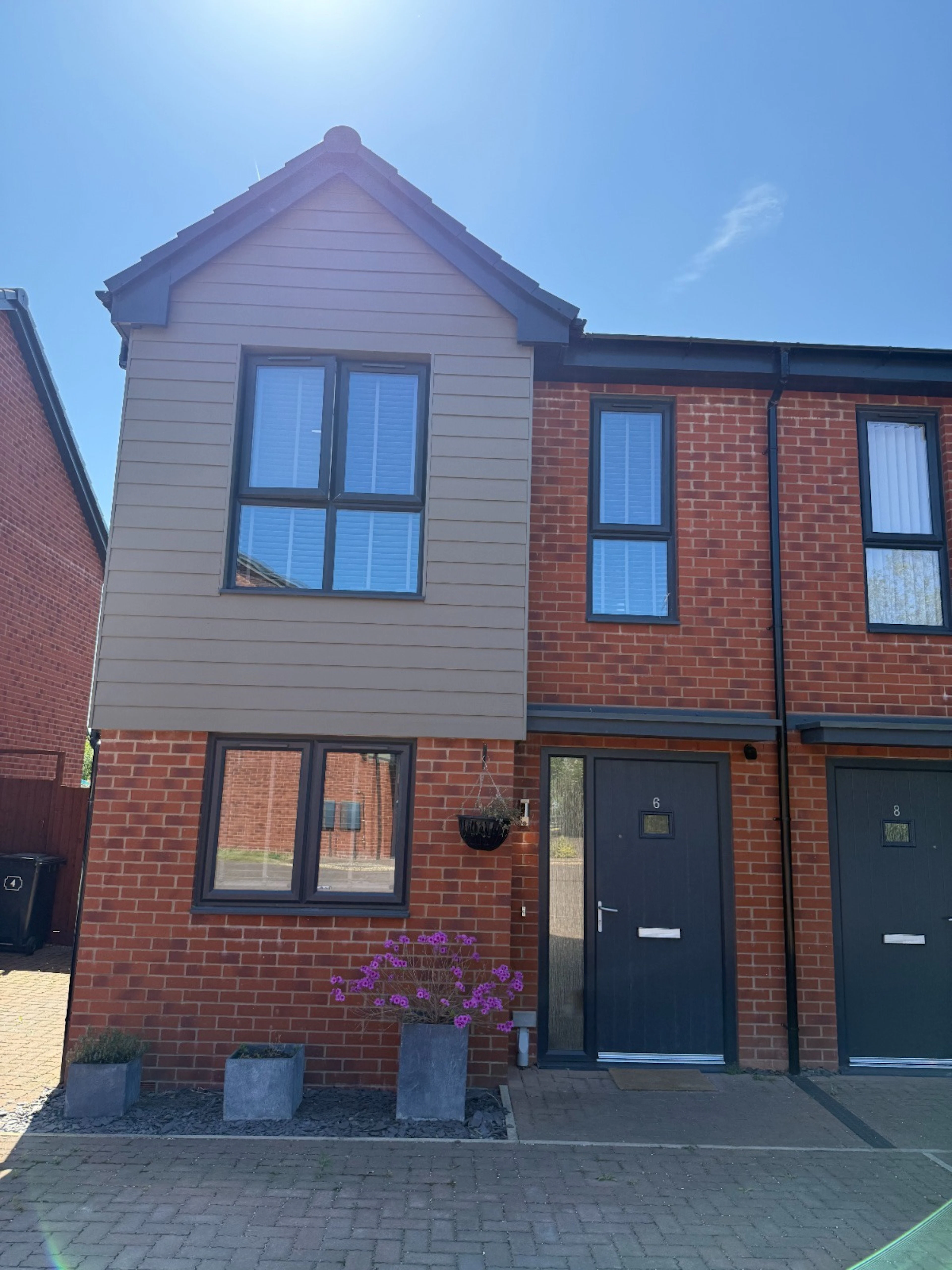 Springwood Gate, Nuneaton