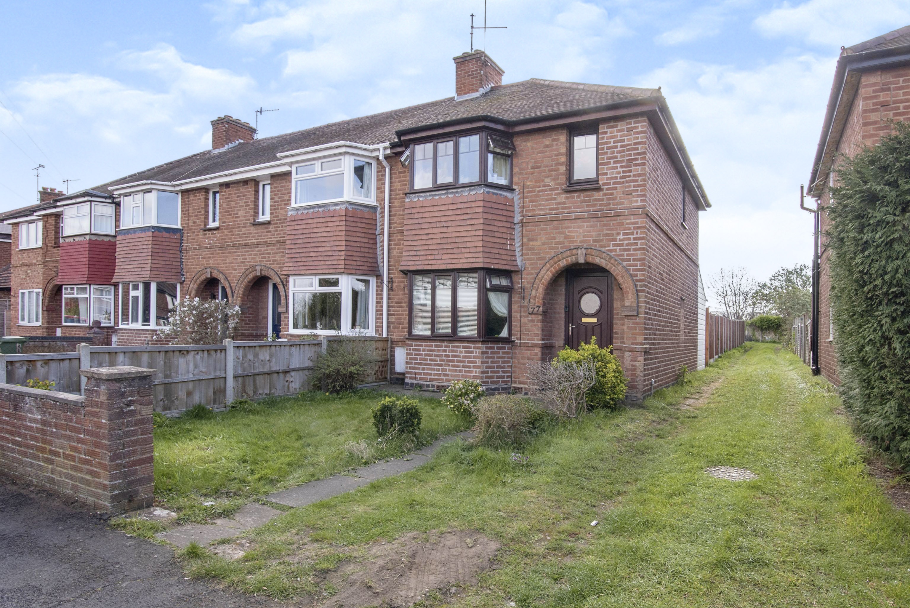 3 Bedroom End Of Terrace House For Sale In Windsor Avenue St Johns 