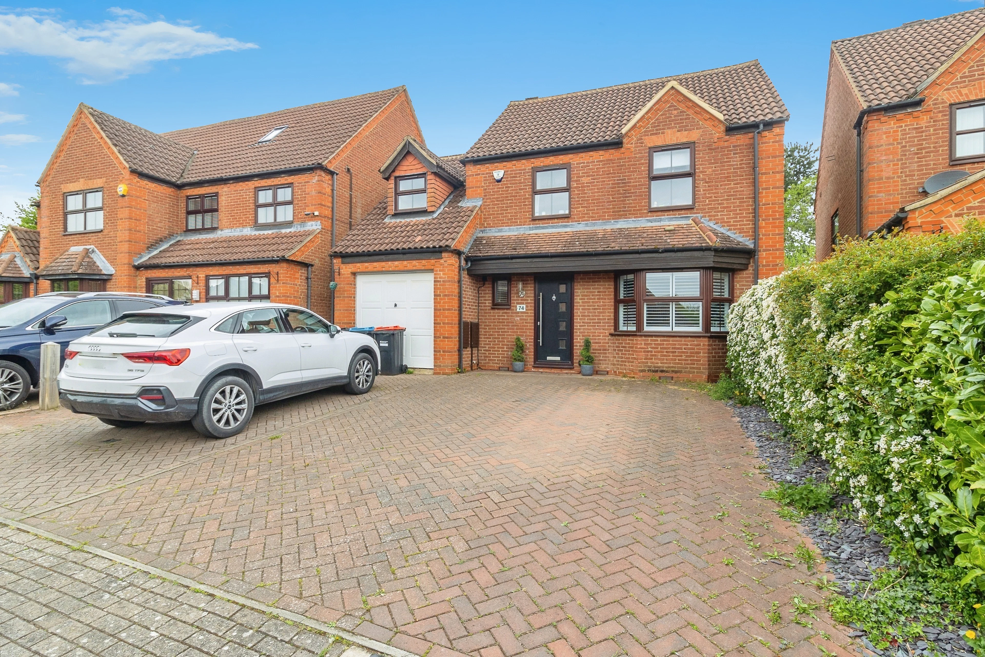 Paxton Crescent, Milton Keynes