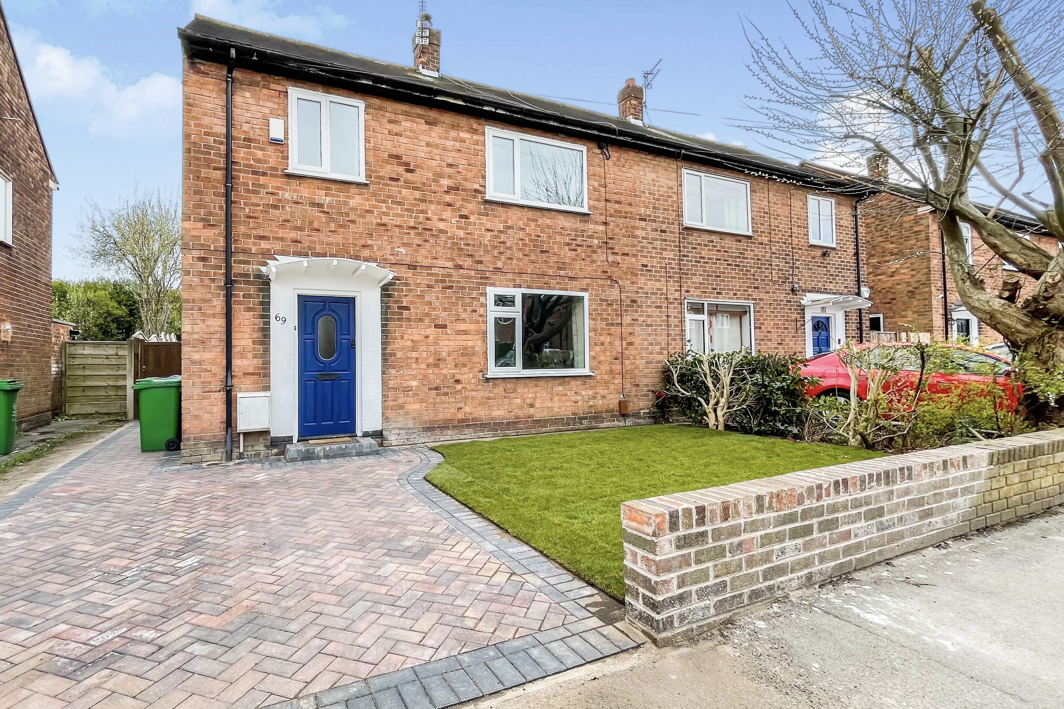 3 Bedroom Semi Detached House For Sale In Meltham Avenue Manchester M20 1fe