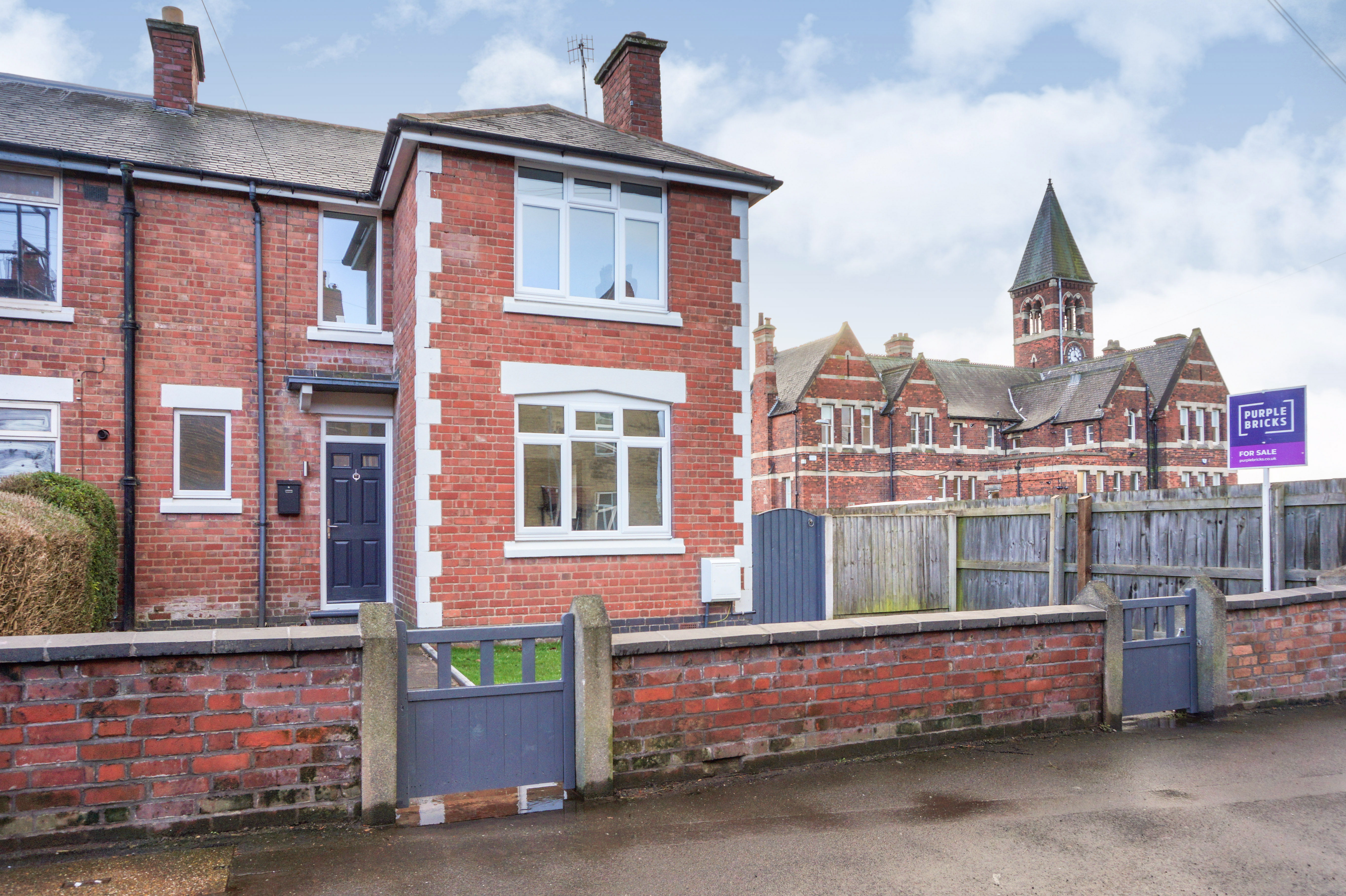 3 Bedroom End Of Terrace House For Sale In Park Road, Bestwood Village ...