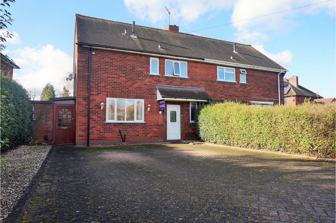 3 bedroom semi-detached house for sale in Curborough Road, Lichfield ...