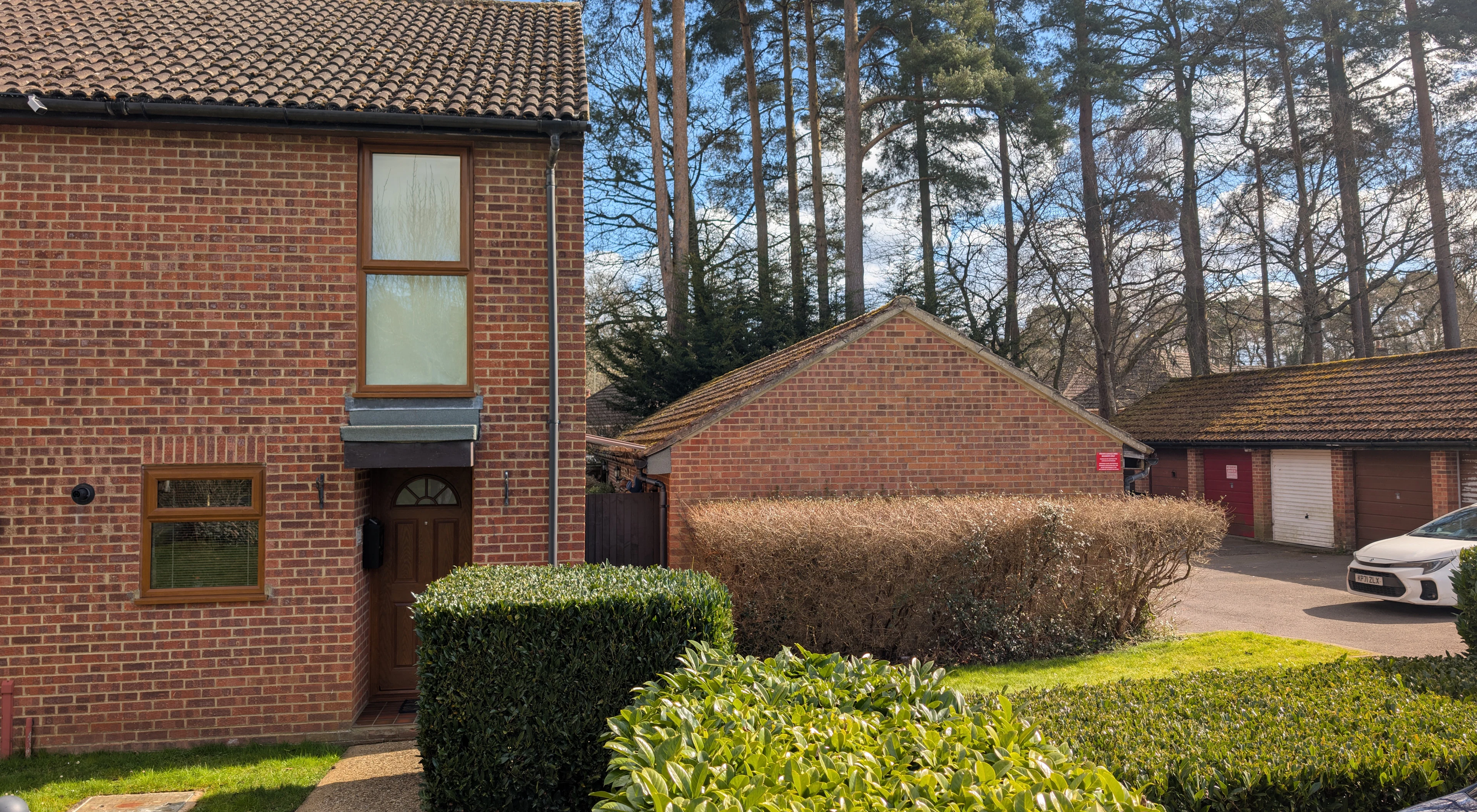Montrose Close, Bordon