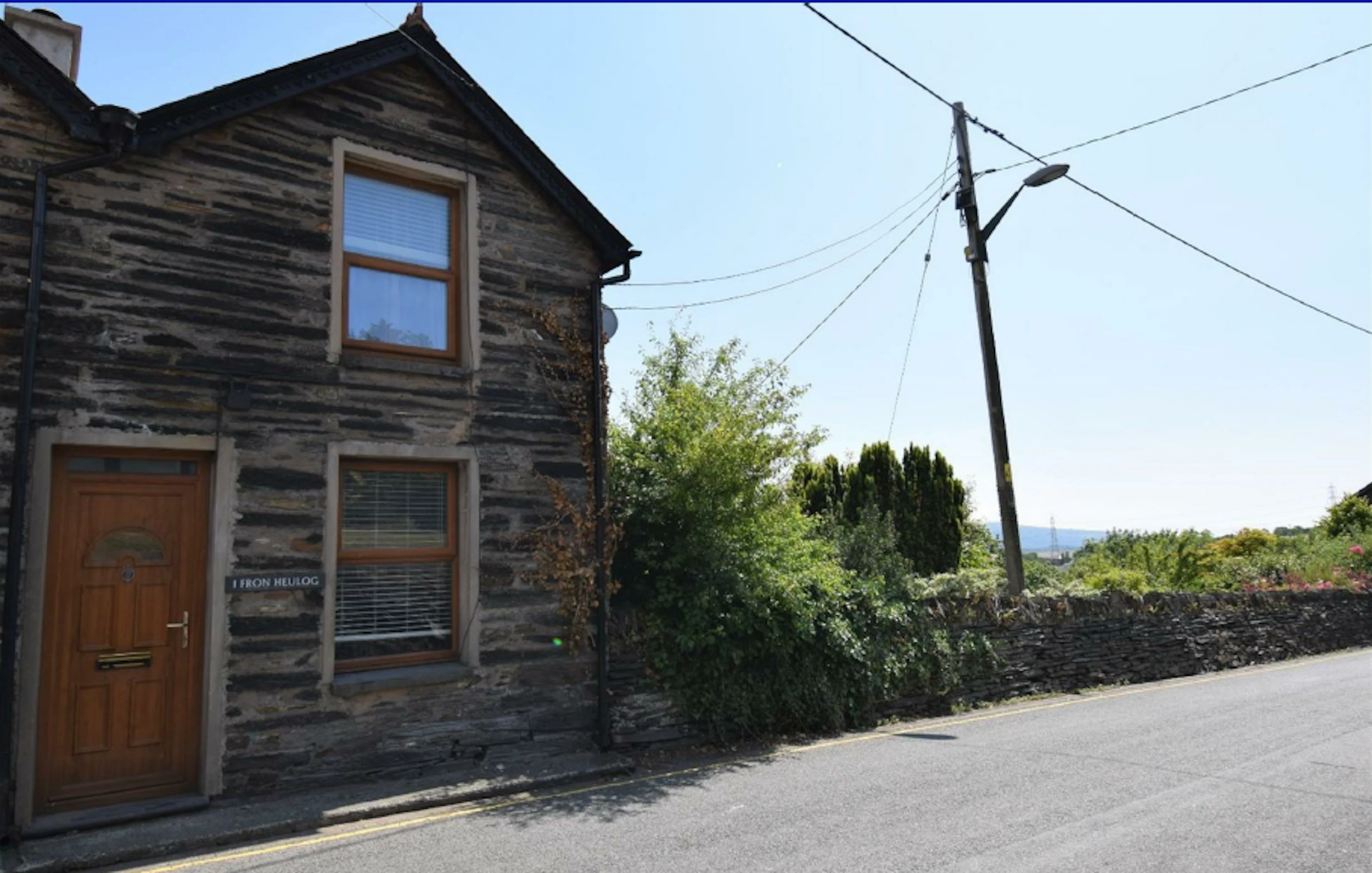 Fron Heulog, Penrhyndeudraeth