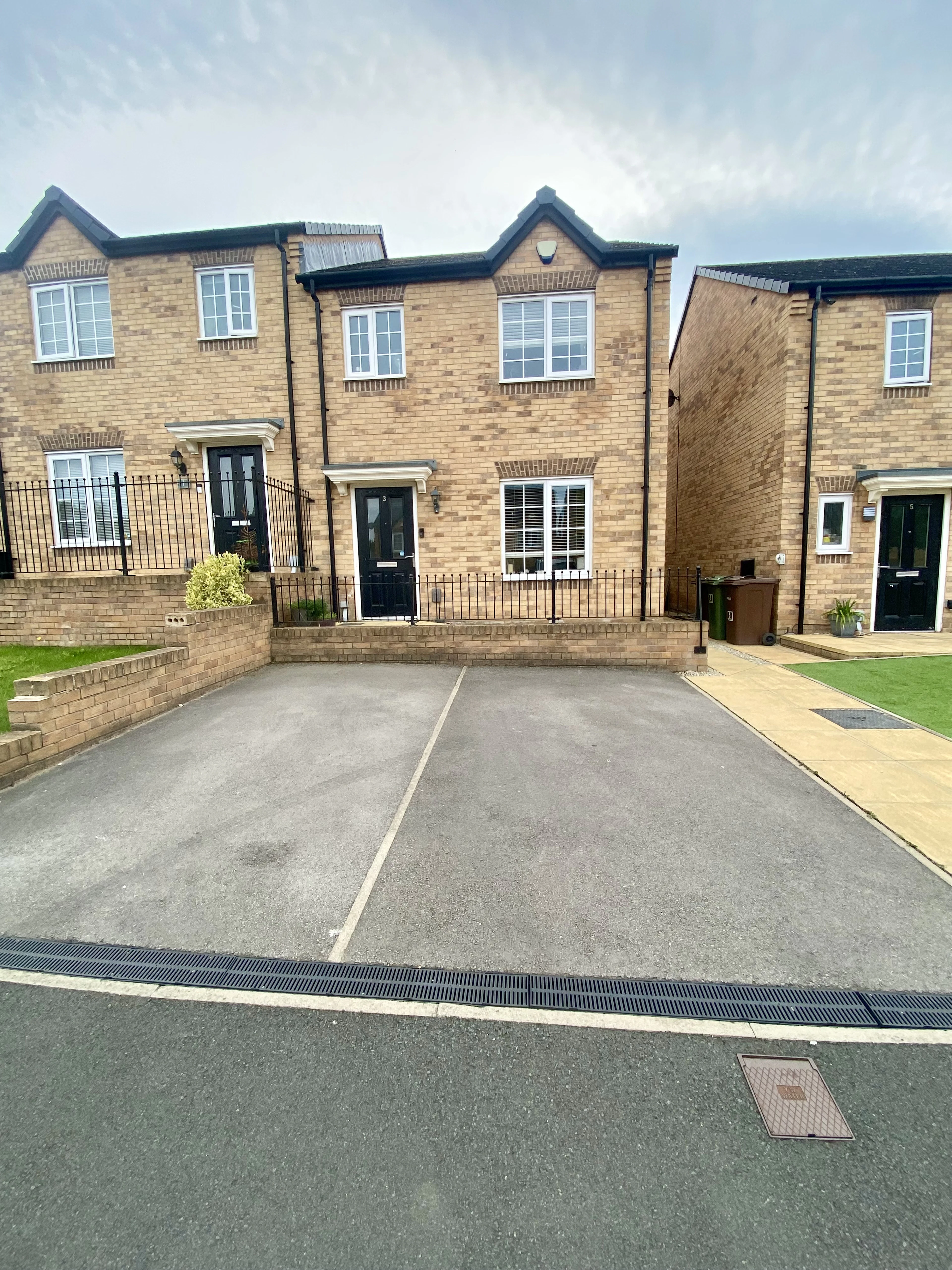 Micklewait Avenue, Wakefield