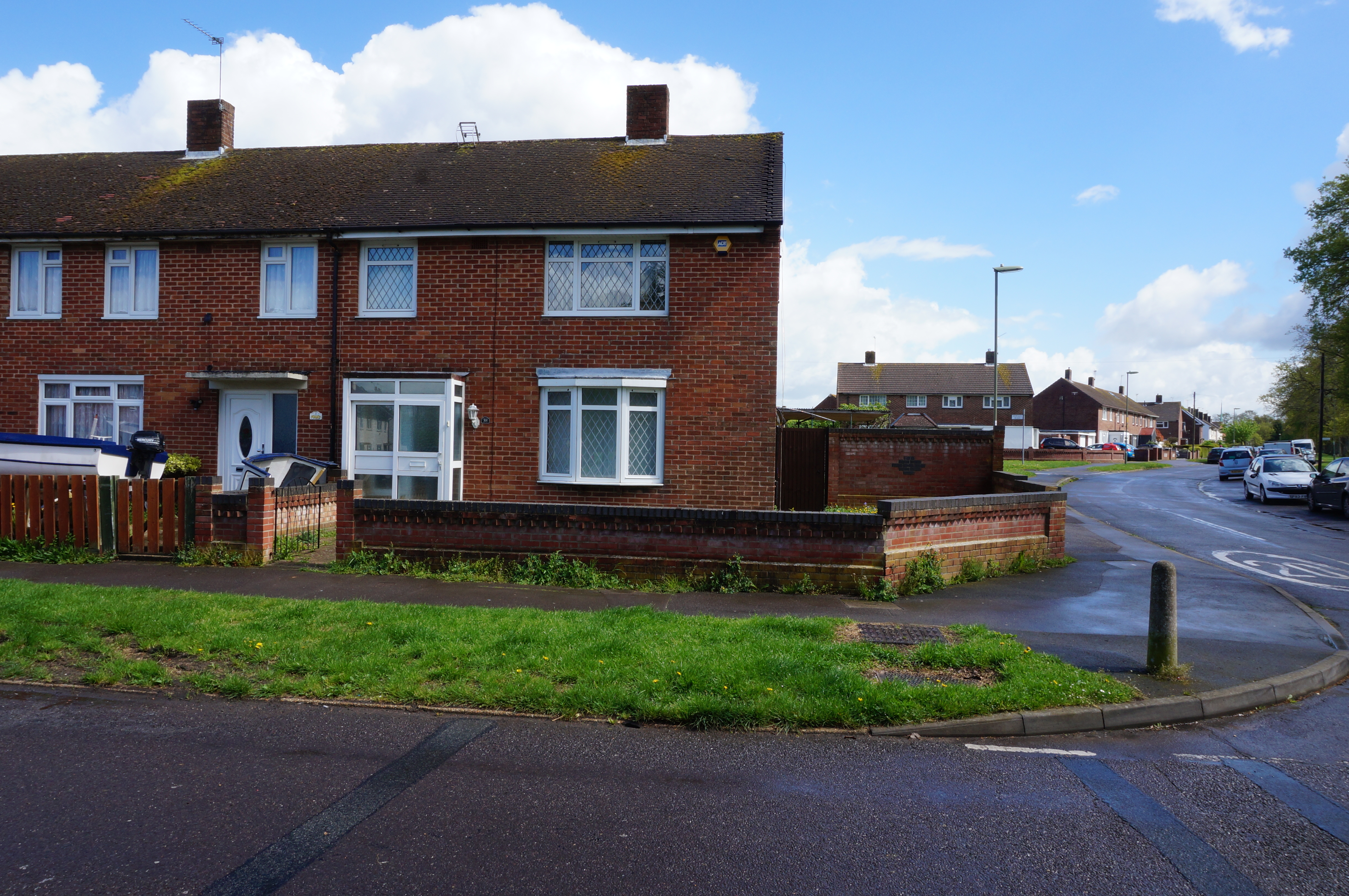 3 bedroom semi-detached house for sale in Botley Drive, Havant, PO9 4QY