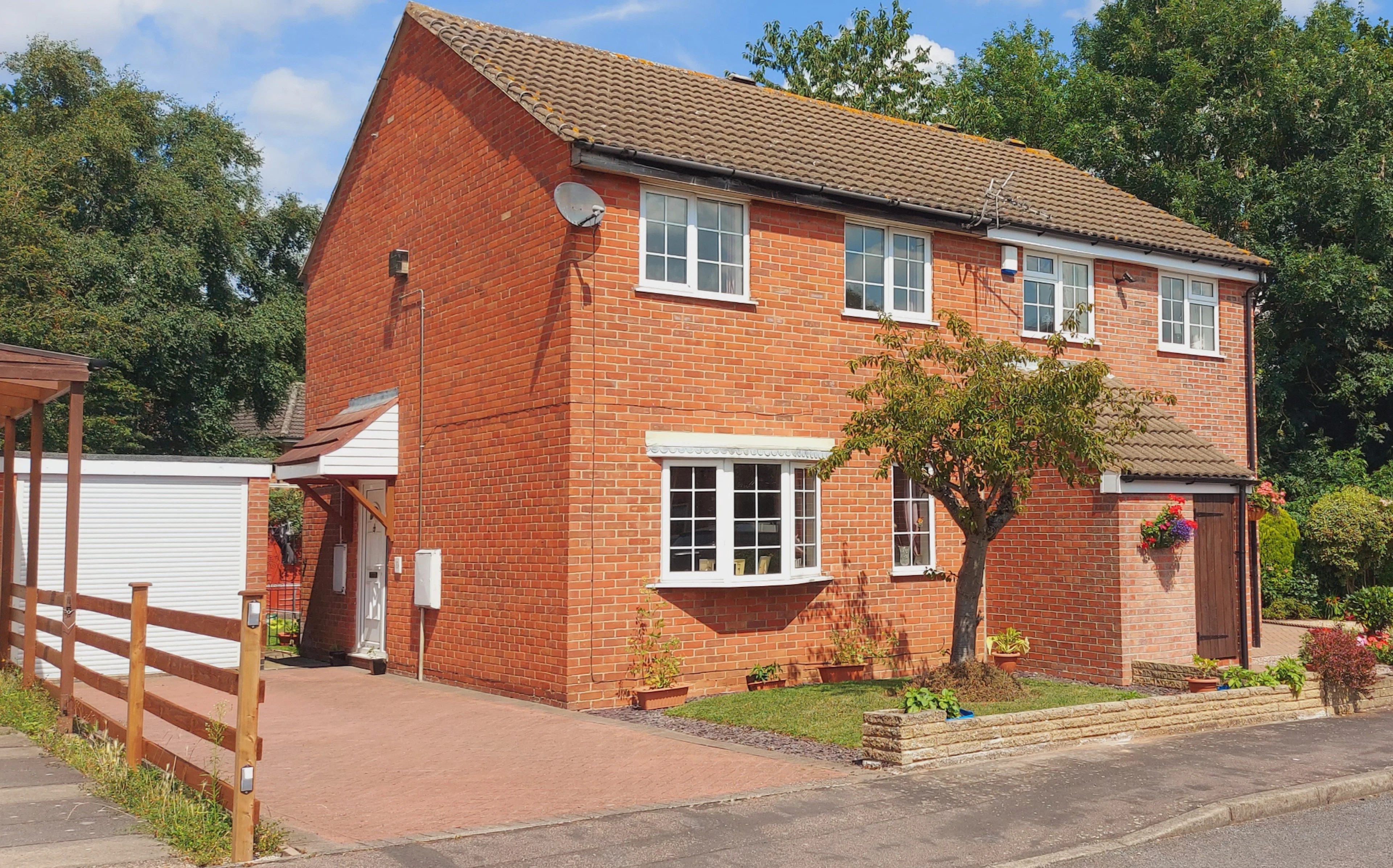 Redmires Close, Loughborough